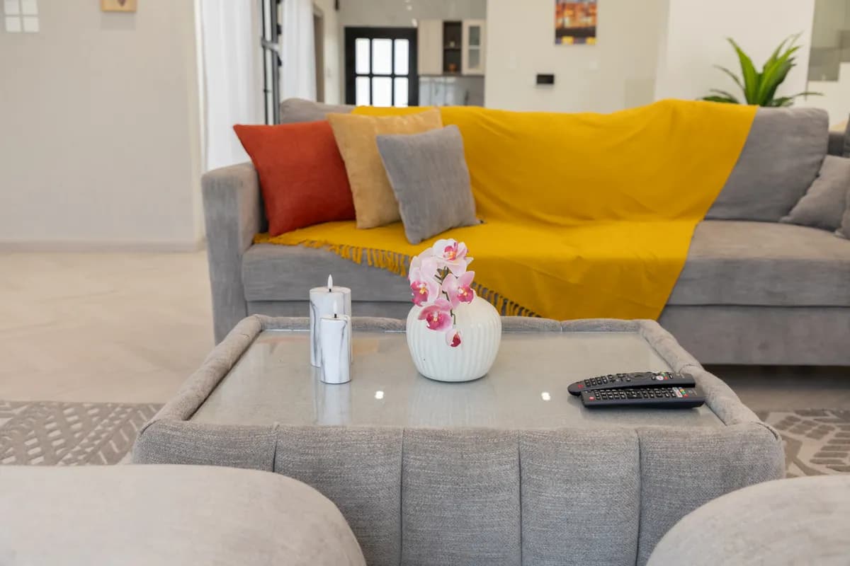 Living Room6